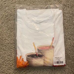 Travis Scott x McDonald’s Deserve A Break Size XL